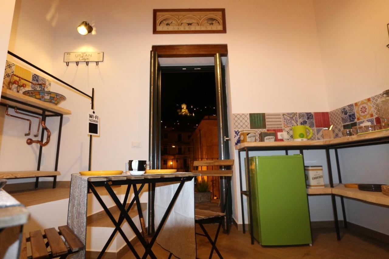 Torre'S Camere & Caffe モンレアーレ エクステリア 写真
